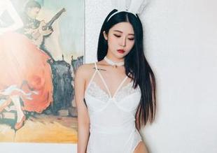 一占便宜！Bomi(普美)的泳装私拍，滑稽装置发芽结果时必不可少！
