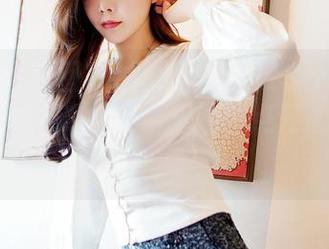 Feilin嗲囡囡 – 试图理解史雯Swan的女孩写真集更新，干嘛不就拍点开心的事嘛！