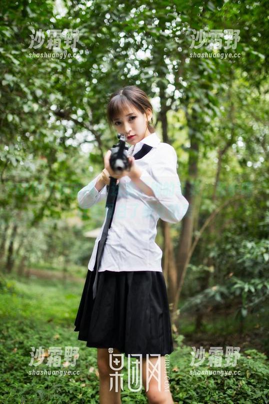 GIRLT果团网 - 这组美脚的写真，张小喵让你明白了细节的美