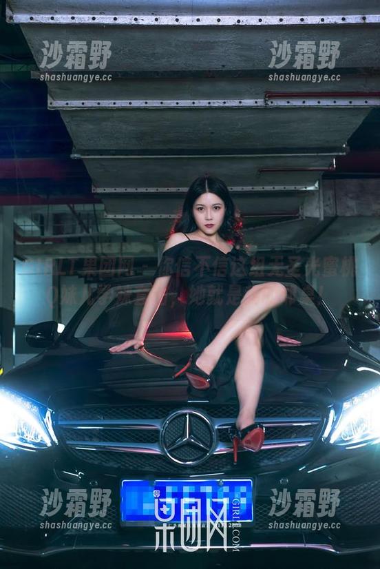 GIRLT果团网 - 你信不信这组无圣光蜜桃Q妹儿学妹套图，她就是我的邻桌！