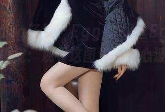 HuaYang花漾 – Egg-尤妮丝Egg在修女风中摇曳：观看这图包，内心波动不已！