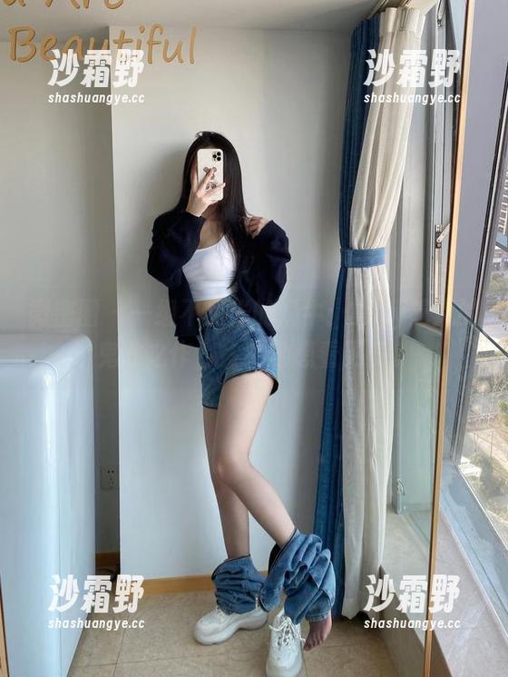 微密圈 - 一组不见光的奶牛：July芝岚的鬼才之作，贪婪地想看更多。