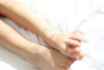 ROSI的黑色：你以为是黑暗，结果却是深邃的色彩