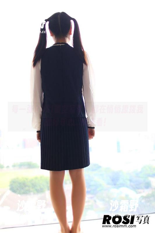 每一张ROSI镂空写真，都在悄悄撩拨我的好奇心...快来看！
