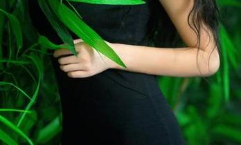 TuiGirl推女郎 – 千款眼镜供你挑，在木婉晴的资源库里走一遭。