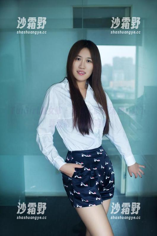 TuiGirl推女郎 - 天台上的郑瑞熙，让下载变得异常有趣哦