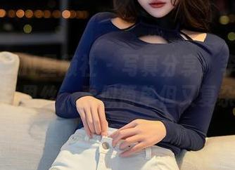 XINGYAN星颜社 – 写真分享：李丽莎的裤里丝，看似简单但又复杂