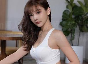 Xiuren秀人网 – 当拍照变成职业：唐安琪教你如何将办公室变成美图展览！
