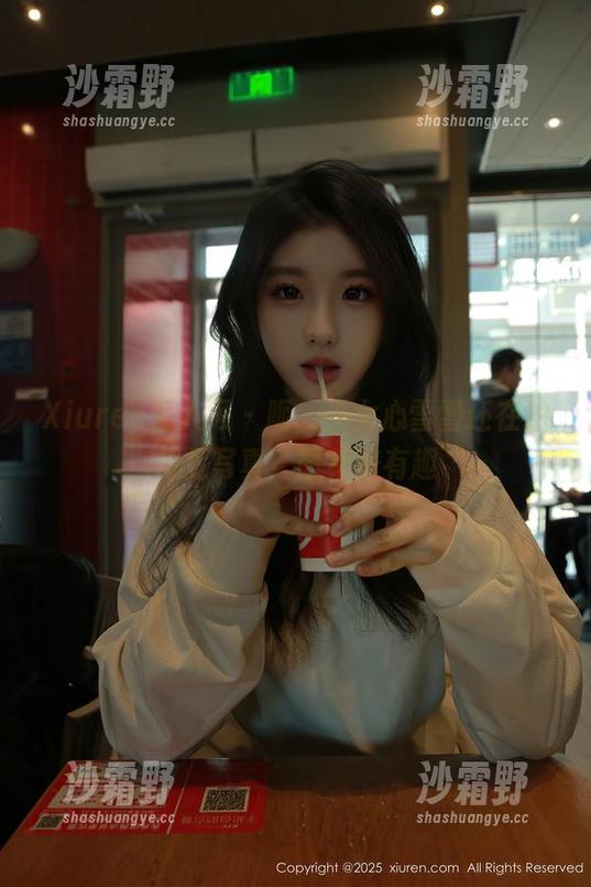 Xiuren秀人网 - 呃，少女心雪雪还在拍裸足写真？图集好有趣