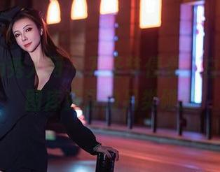 Xiuren秀人网 – 万圣节侵袭：白芷yy与图库资源的另类碰撞
