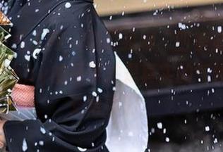 Xiuren秀人网 – 别跟我聊“四季变换”，白茹雪Abby的吊带才是真实的气候！原图交给你们！