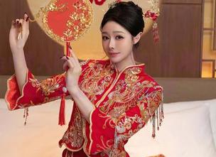 Xiuren秀人网 – 蛋蛋宝：红裙诱惑大揭秘，资源可别失手哦。