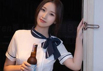 Xiuren秀人网 – 竹笋黑色：不愧是陈以二，图集依旧让人流连忘返。