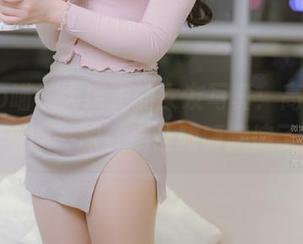 nyako喵子大魔王的女友写真：高清哦～快来瞄一眼，别让眼睛跑偏了！