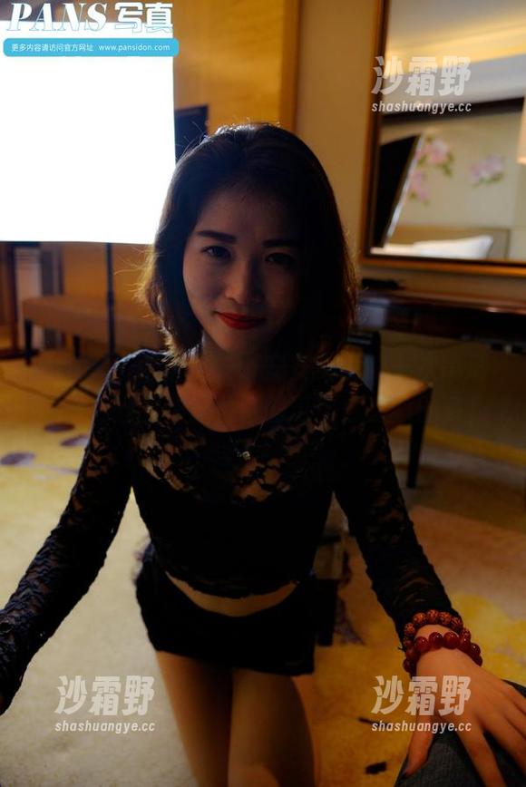 pans - 就当是关于安安女王的一次高清探访，她的作品里藏的可比你想象的多！