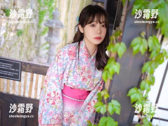 Wuyo的豹纹，让你在免费的图片中感受一丝不寻常。