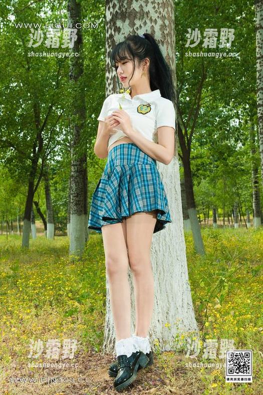 丽柜 - 别再犹豫了，速来围观王欣竹最新自拍合集！还有哪些有趣花絮？