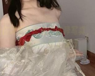 倦倦喵在埃罗芒阿里的诡异写真，套图和想象的一场小旅行