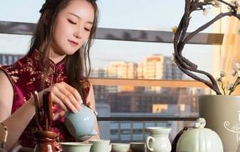 克拉女神 – 办公室系列：凌雪的作品集，大概是要把工作变成一种美？