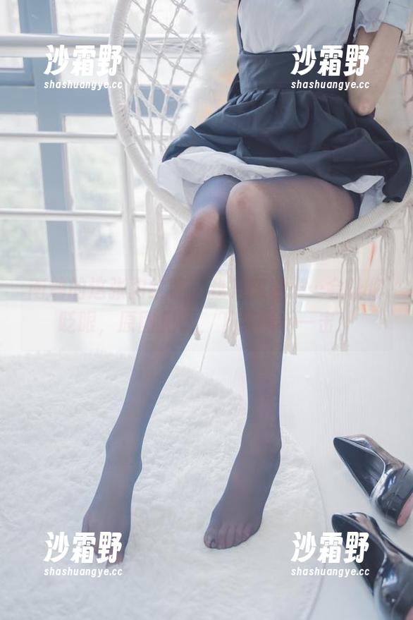 南鸽的这张豹纹照，我只能说……会让你眨眼，原图见证，下载顺手一击！