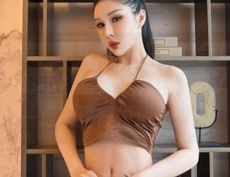 嗲囡囡 – 哦，施忆佳KITTY的合集里每一套都叫人忍不住想探个究竟，算了，先放一放，再慢慢消化吧。