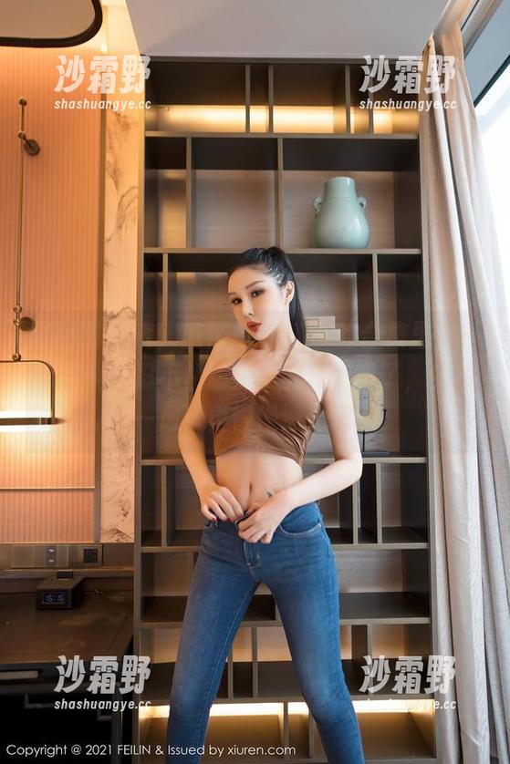 嗲囡囡 - 哦，施忆佳KITTY的合集里每一套都叫人忍不住想探个究竟，算了，先放一放，再慢慢消化吧。