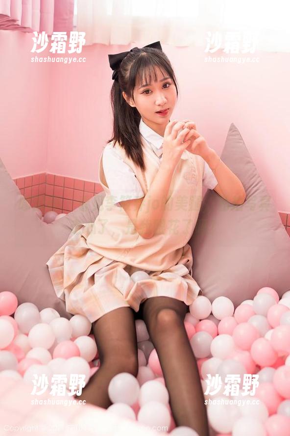 嗲囡囡-李筱乔jo 嗲囡囡 - 看见李筱乔jo的美腿,私拍写真走心了,是我眼花了吗?
