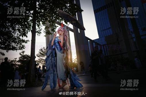 那只豹纹：奶狮不咬人的私房原图让我乐了半天