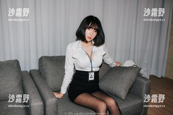 姜仁卿(강인경)的可爱图集：走路都带风的那种真心可爱！