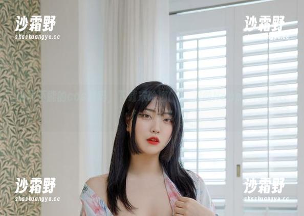 欲罢不能的cos戏码，下载宋哈娜(송하나)的HappyHanaLife图片集
