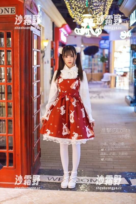 小野妹子w出没，带着獒犬不走寻常路，快点点开原图合集！
