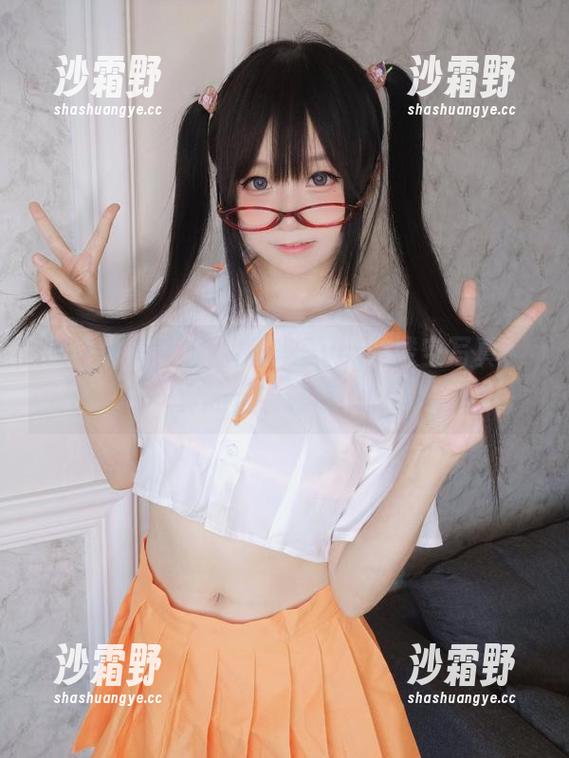 李白也想下载的摇摇乐yoyo镂空写真，真的很有诗意呢！