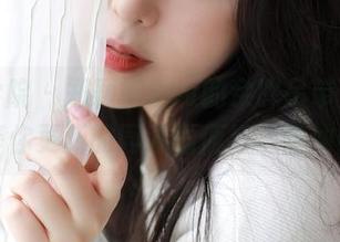 模范学院 – 郑颖姗Bev的余晖吊带美图，等你更新的同时顺便打个酱油！