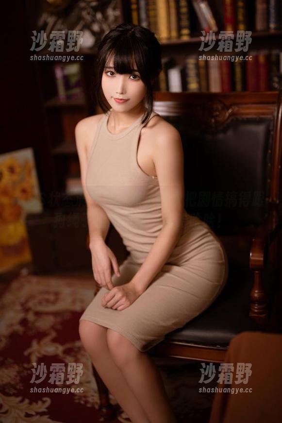 COS状态满分：汪知子这次把剧情搞得跟狗绳子上的风车一样哈哈哈！