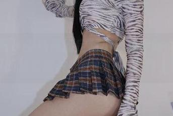 微密圈 – 琳铛铛的定制小恶魔渔网：流行界的秘密图片，听说让人嘴角上扬