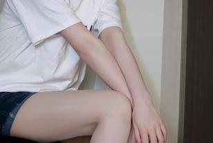 微密圈 – 图像承载的魔法–白龙猫女黑丝黑靴高清图库