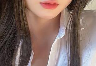 太搞了，眼酱大魔王w白护士的原图已就绪，壁纸分分钟能刷爆朋友圈。