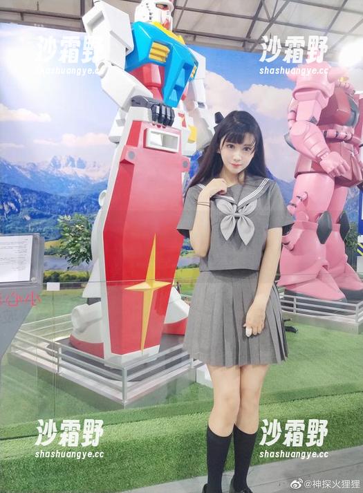 最新神探火狸狸又来了，諾拉·沐恩睡衣图片，孤独的夜晚饱览美图。