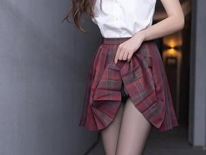 秀人网 – 唐安琪的私房时光，原图里的网球少女，运动跟轻松随意的平衡大家懂吗？