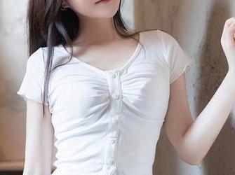 秀人网 – 高清小魔女奈奈皮衣合集：皮肤与皮革的绝妙较量