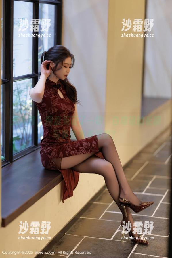 秀人网-白琮瑗 秀人网 - 网盘见证了一切,白琮瑗的长腿写真该有多过瘾?
