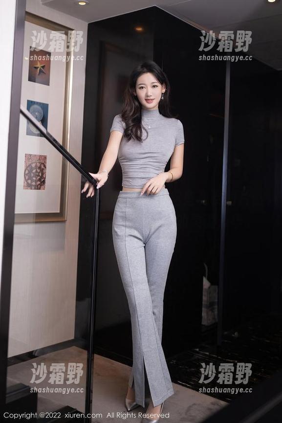 秀人网 - 瞧瞧蛋蛋宝女王这些免费图片，居然让我感到了一丝小小的灵魂升华。