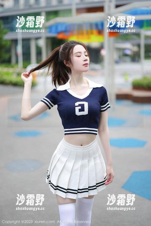 秀人网 - 陶喜乐_lele浴室高清图集，难道就不能让人静静欣赏吗？