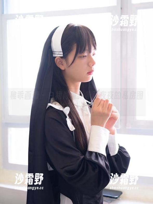稚乖画册 - 白裙肖像：赤西夜夜的私房图片惹人遐想