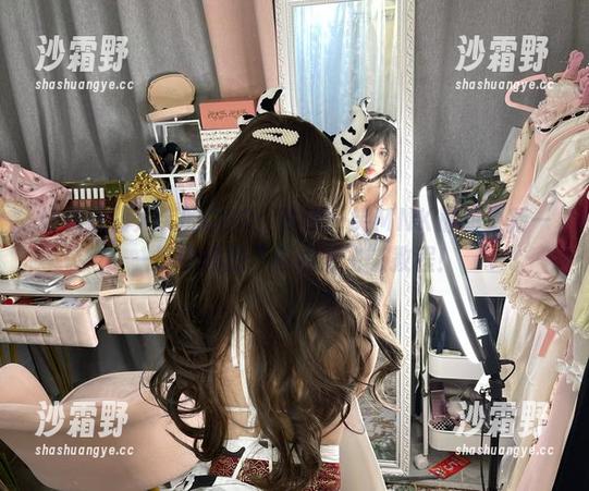 让你捧腹大笑的COS：芊川一笑MNK最新更新——笼中鸟的“自我放飞”教程！