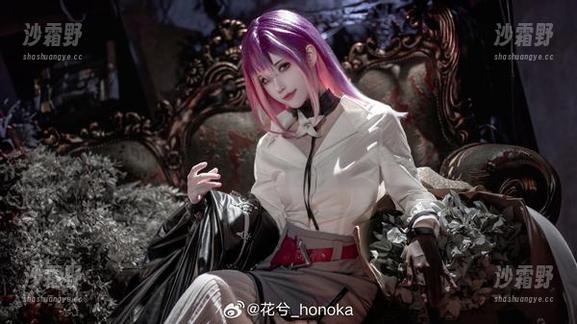 花兮_honoka的女孩写真，花朵都开始嫉妒了，美图里永远的小公主。