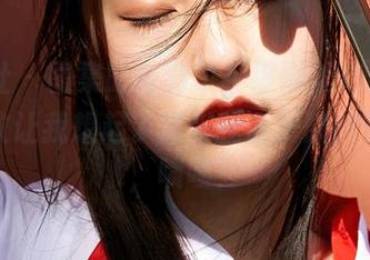 蜜桃社 – 图集时间到了，缇娜美Tinami的豹纹让我想起了那张我肚子鼓鼓的旧照，啧啧！