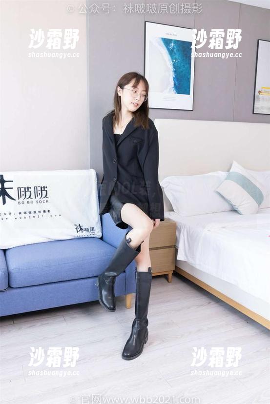袜啵啵 - 小甜豆的OL装，原图就是一剂强心针，看得我都想上班了！