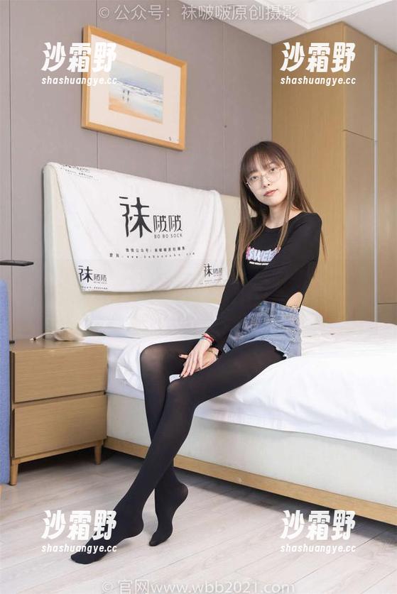 袜啵啵 - 芝士的黑丝宝典，穿上之后，还不如脱了好！