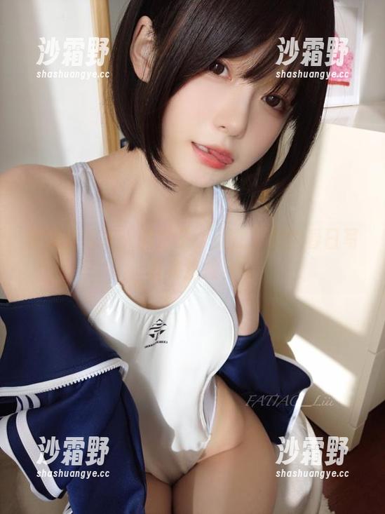 快速摆脱冬天的影子，迷之呆梨的春日写真来拯救！